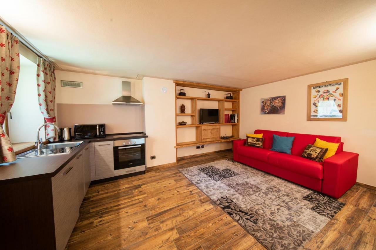 Casa Vacanze Petit Haury - Alloggi Ad Uso Turistico Vda Arvier N 0039 E N 0040 - Экстерьер фото
